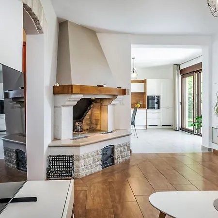 Villa Natali By Interhome Galižana