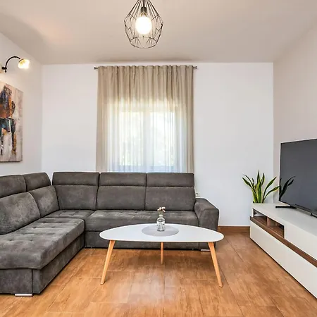 Natali By Interhome