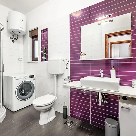 Natali By Interhome *