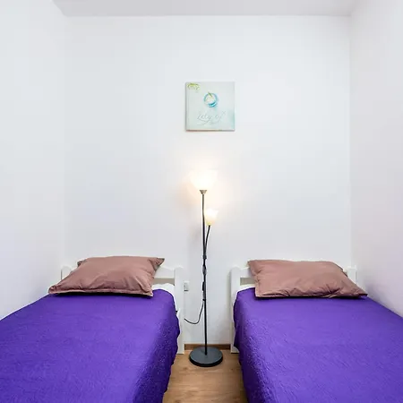 Natali By Interhome *