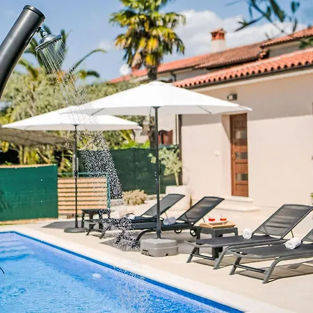 Villa Natali By Interhome Galižana